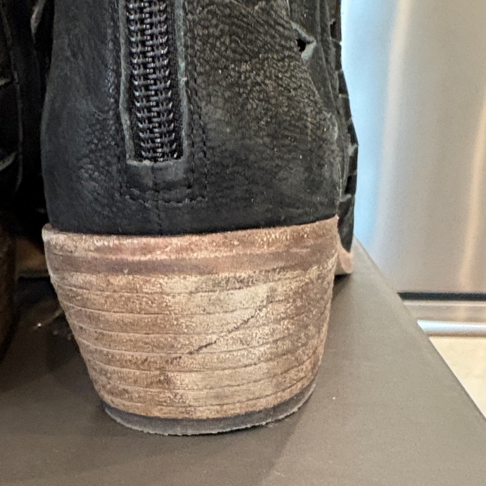 Vince Camuto Suede Black Ankle Boots with cutouts on the sides - Picture 4 of 10